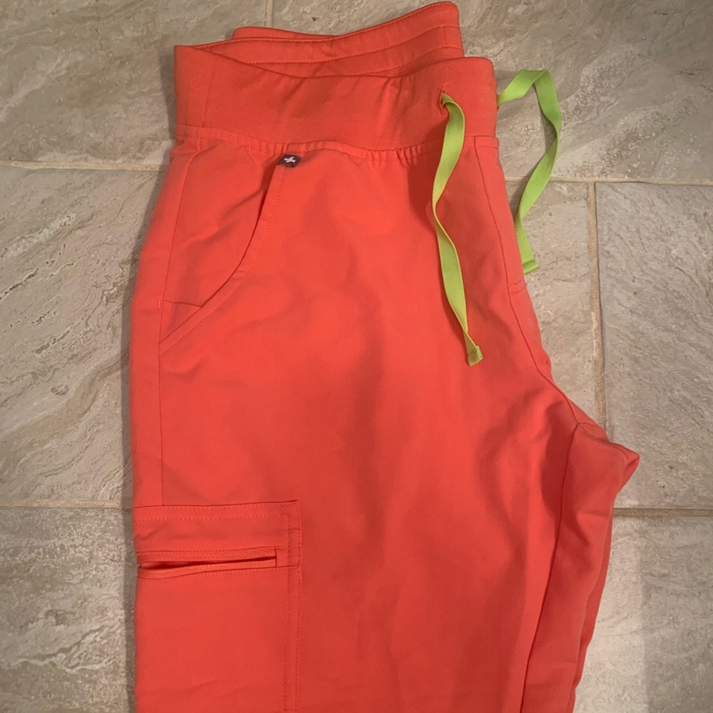 Coral fig joggers